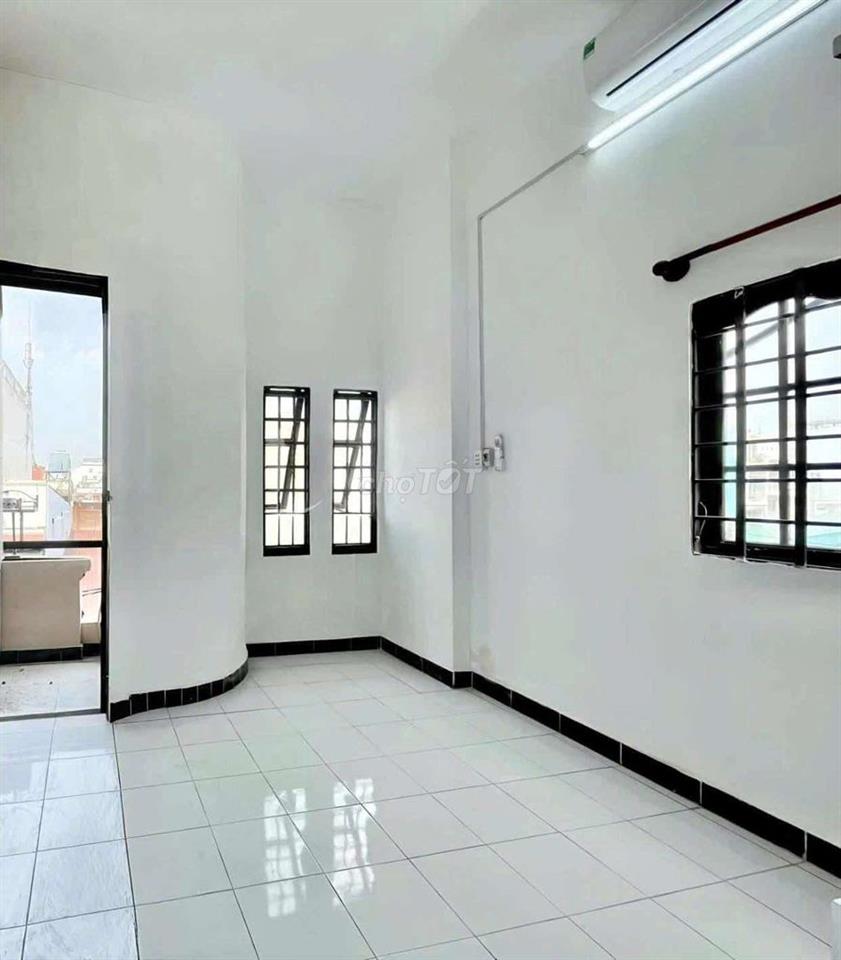 🚨 STUDIO BAN CÔNG - 2 CỬA SỔ TRỜI - SẴN MÁY LẠNH - GẦN AEON BÌNH TÂN