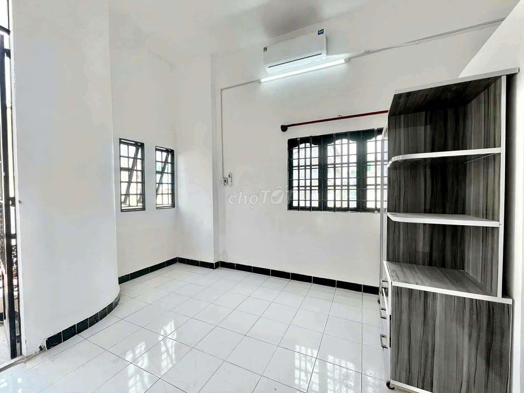 🚨 STUDIO BAN CÔNG - 2 CỬA SỔ TRỜI - SẴN MÁY LẠNH - GẦN AEON BÌNH TÂN