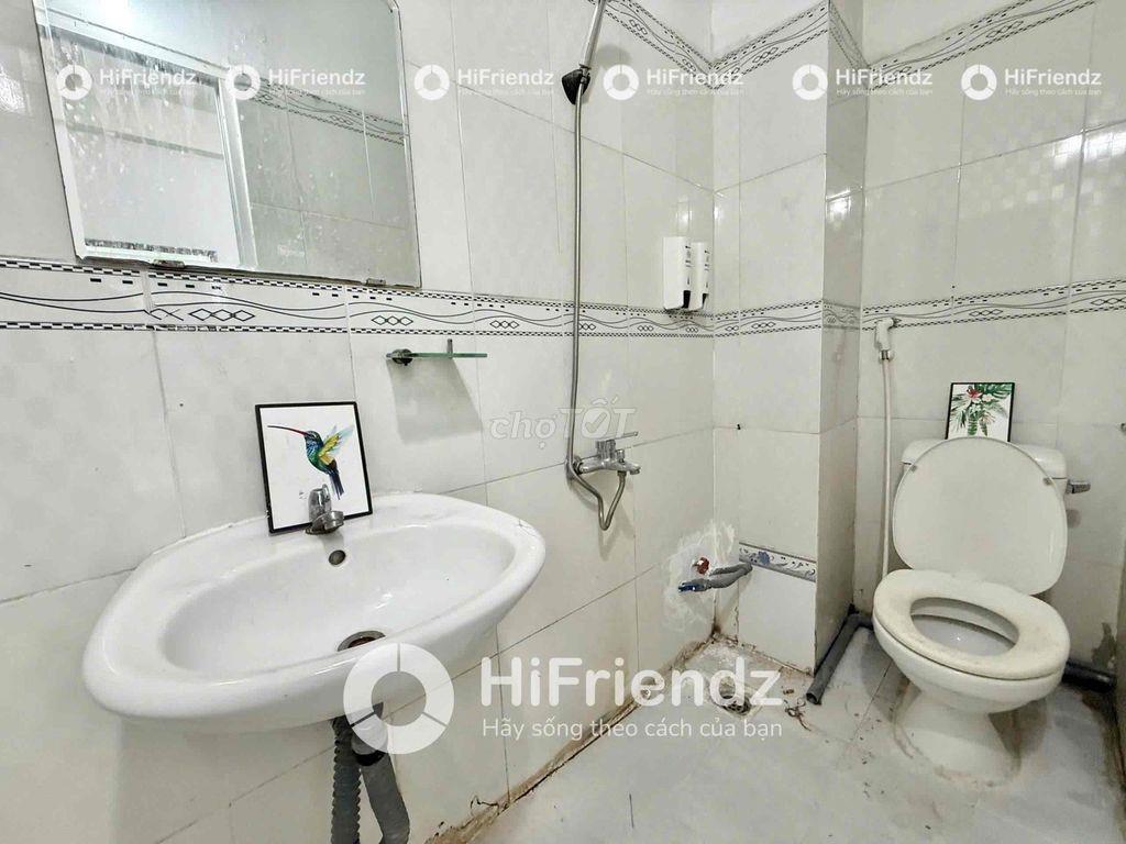 CĂN HỘ DỊCH VỤ GÁC CAO 2M CÓ THANG MÁY NGAY GẦN ĐH Y PHẠM NGỌC THẠCH