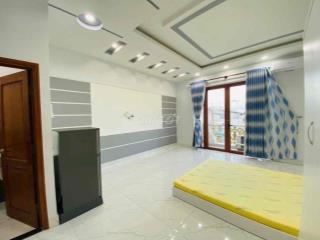 CHO THUÊ CĂN HỘ BAN CÔNG FULL NỘI THẤT RỘNG 35M2 NGAY GẦN AEON BT