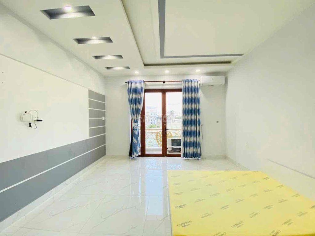 CHO THUÊ CĂN HỘ BAN CÔNG FULL NỘI THẤT RỘNG 35M2 NGAY GẦN AEON BT