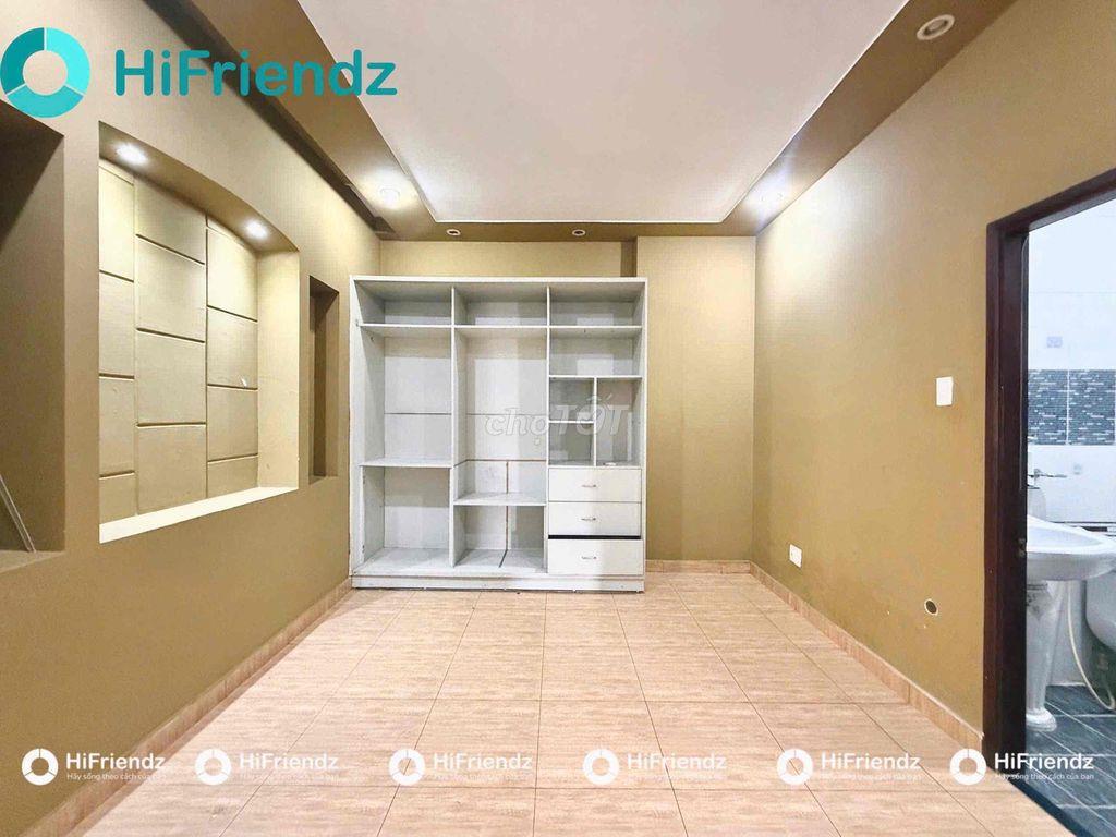 CĂN HỘ DỊCH VỤ FULL NỘI THẤT CỬA SỔ TRỜI Y NHƯ CLIP NGAY KHU TÊN LỬA