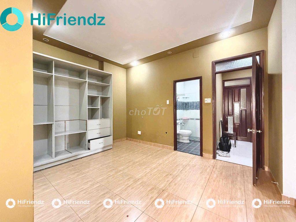CĂN HỘ DỊCH VỤ FULL NỘI THẤT CỬA SỔ TRỜI Y NHƯ CLIP NGAY KHU TÊN LỬA
