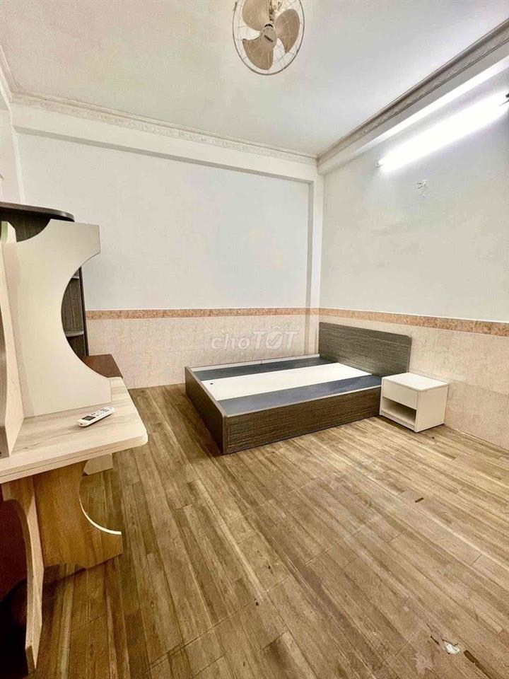 CHO THUÊ NHÀ NGUYÊN CĂN GIÁ 4,5TR FULL NỘI THẤT