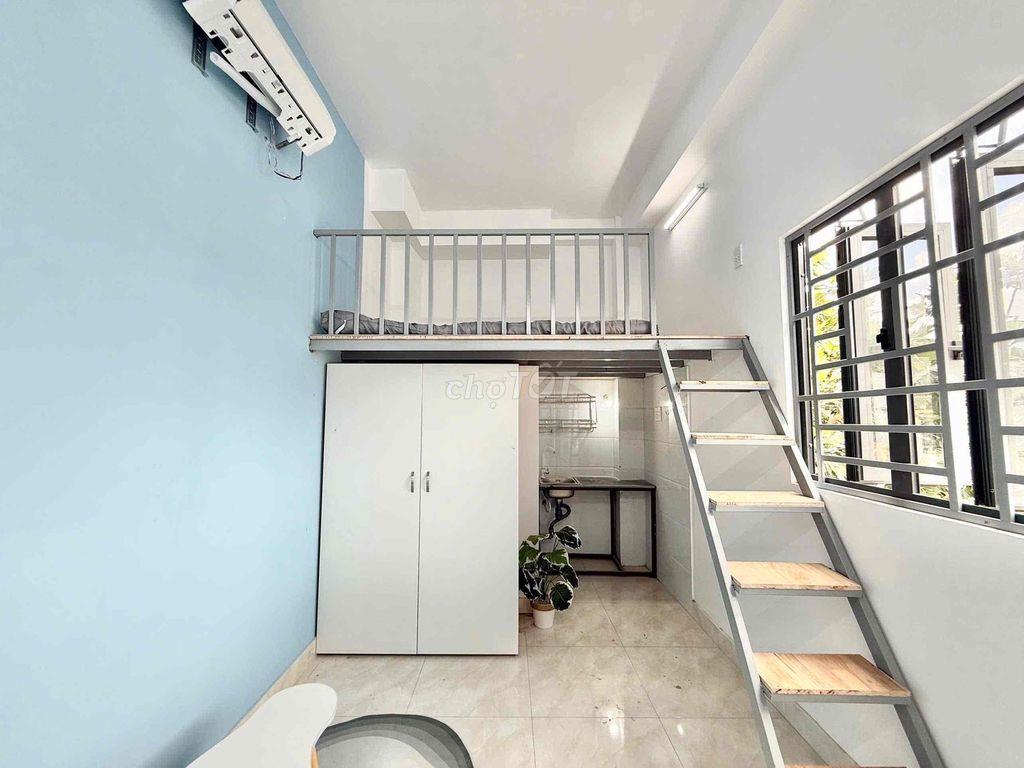 PHÒNG GÁC CAO - RỘNG THOÁNG MÁT - TÒA THANG MÁY, SẠCH SẼ