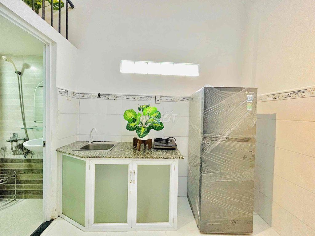 CHO THUÊ PHÒNG FULL NT - RỘNG Ở 3-4 BẠN VÔ TƯ GẦN HUIT, AEON