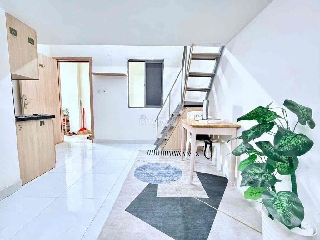 PHÒNG FULL NỘI THẤT - THANG MÁY - HẦM XE RỘNG