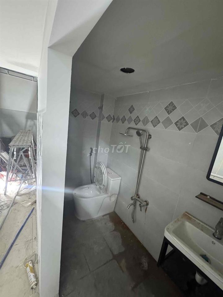 Nhà Kíos 5tr Lê Văn Quới có máy lạnh