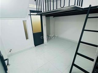 CHDV Tên Lửa Trống Ở ngay