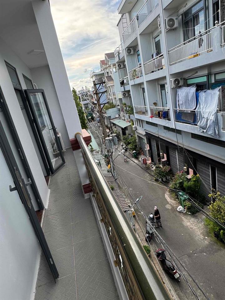 Căn Hộ mới Full Nội Thất , Nhà Mới ở ngay