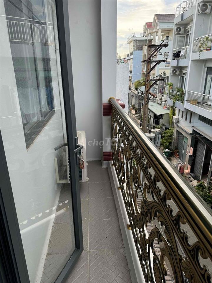 Căn Hộ mới Full Nội Thất , Nhà Mới ở ngay
