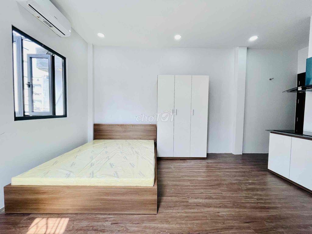 CănHộ Mới Xây tại Tạ Quang Bửu chính chủ-Ban Công-Full Nội Thất-Quận 8
