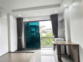 Căn Hộ Ban Công-Máy Giặt Riêng-Mới Xây-Full Nội Thất-Hoà Bình-30m2