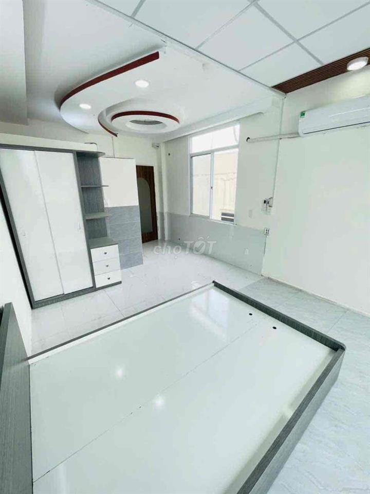 Căn Hộ Dịch Vụ 1 Phòng Ngủ mới Ở ngay Đầm Sen