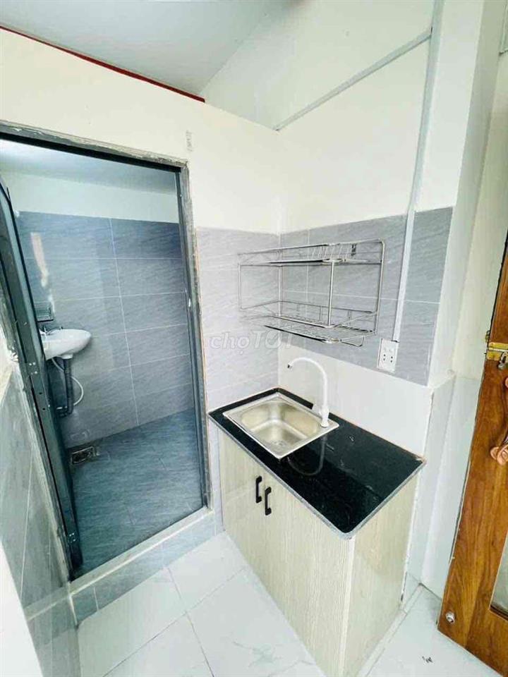 Căn Hộ Dịch Vụ 1 Phòng Ngủ mới Ở ngay Đầm Sen