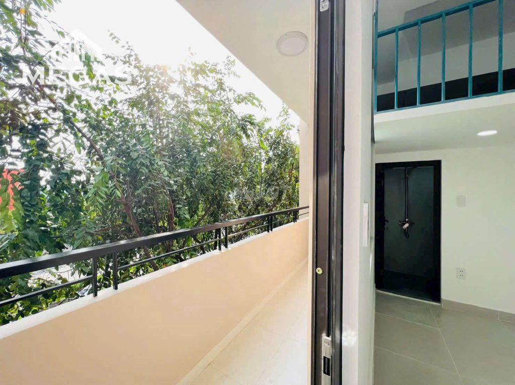 DUPLEX BAN CÔNG MỚI XÂY GIÁP TÂN PHÚ 