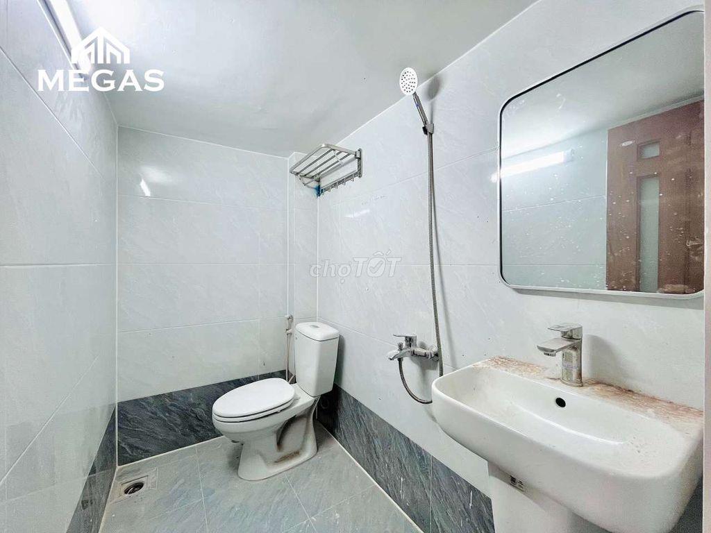 DUPLEX MỚI XÂY NGAY CÔNG THƯƠNG 
