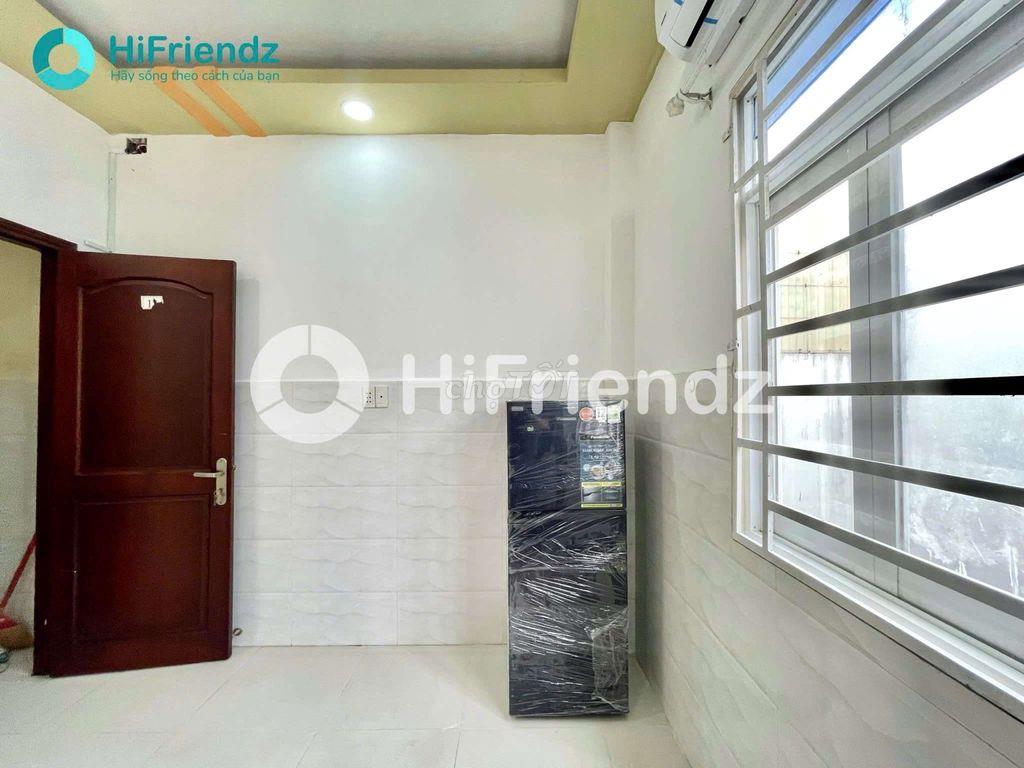 PHÒNG STUDIO GIÁ RẺ - CỬA SỔ TRỜI - BANCOL RIÊNG- NGAY NHÀ THỜ PHAO-LÔ