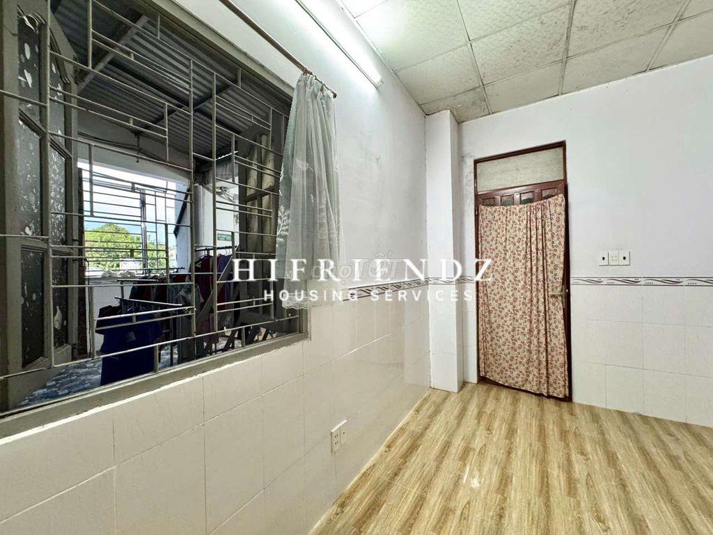 PHÒNG STUDIO CỬA SỔ - GẦN HIU - NHẬN PET, ĐẬU XE ĐIỆN - HỖ TRỢ CỌC