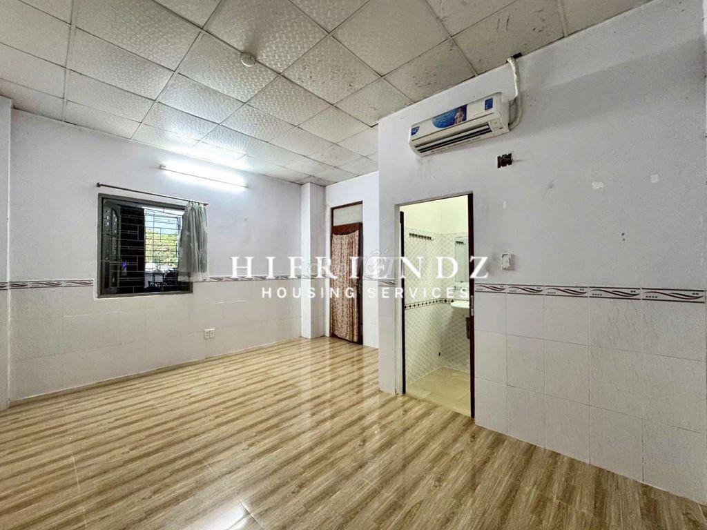PHÒNG STUDIO CỬA SỔ - GẦN HIU - NHẬN PET, ĐẬU XE ĐIỆN - HỖ TRỢ CỌC