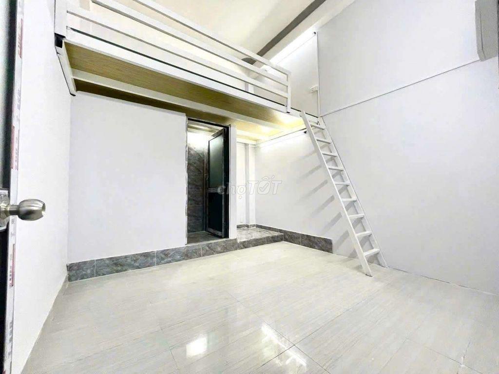 PHÒNG DUPLEX GÁC CAO - SIÊU RỘNG - NGAY BỐN XÃ - SẴN MÁY LẠNH - 7P HIU