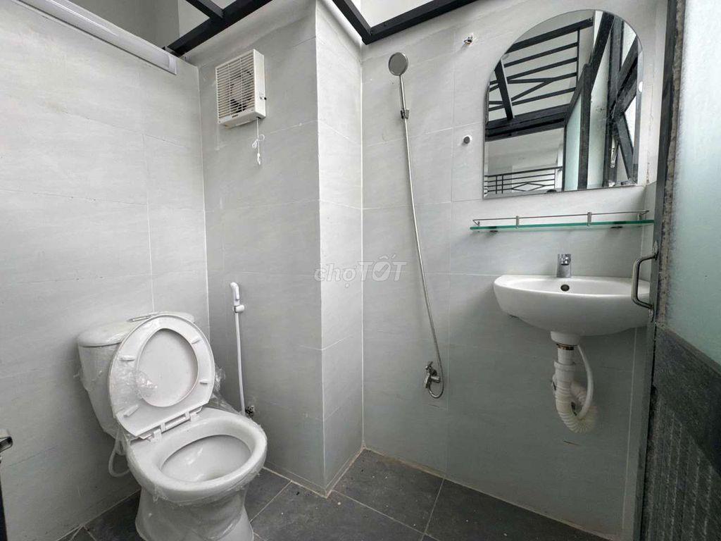 🚨PHÒNG DUPLEX CỬA SỔ VIEWS KÍNH - 5P VHU - CV ĐẦM SEN - SẴN THANG MÁY