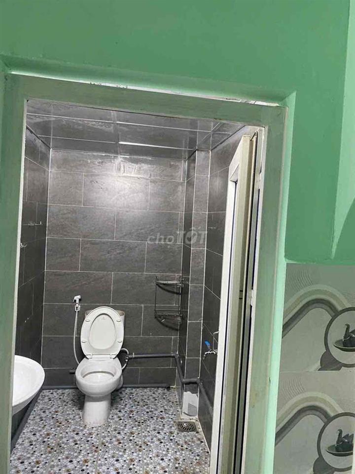 mặt tiền 61x hương lộ 2  6x20m đúc 1 tấm