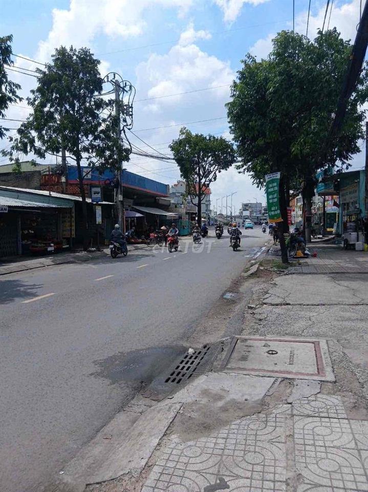 nhà 24 bến lội 4x17m  đúc 1 tấm đường nhưa 8m