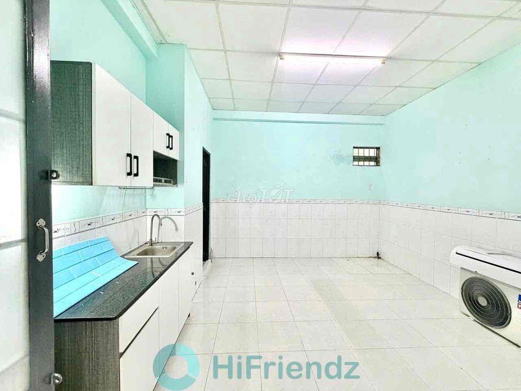 CHO THUÊ PHÒNG RỘNG 45M2 GÁC CAO 2M GẦN ĐẠI HỌC CÔNG THƯƠNG AEON TP