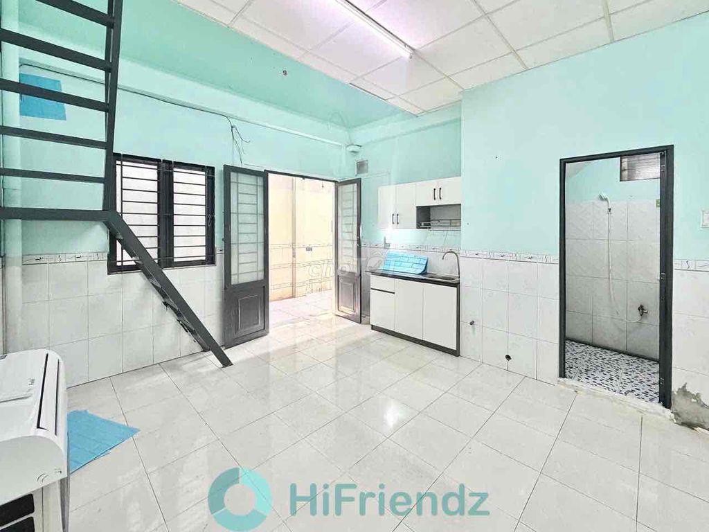 CHO THUÊ PHÒNG RỘNG 45M2 GÁC CAO 2M GẦN ĐẠI HỌC CÔNG THƯƠNG AEON TP