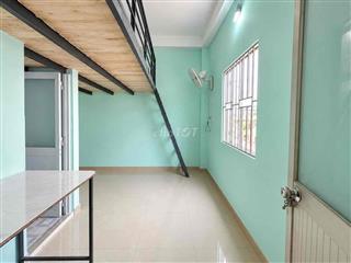 CHO THUÊ PHÒNG GÁC CỬA SỔ TRỜI MÁY LẠNH GẦN ĐẠI HỌC CÔNG THƯƠNG