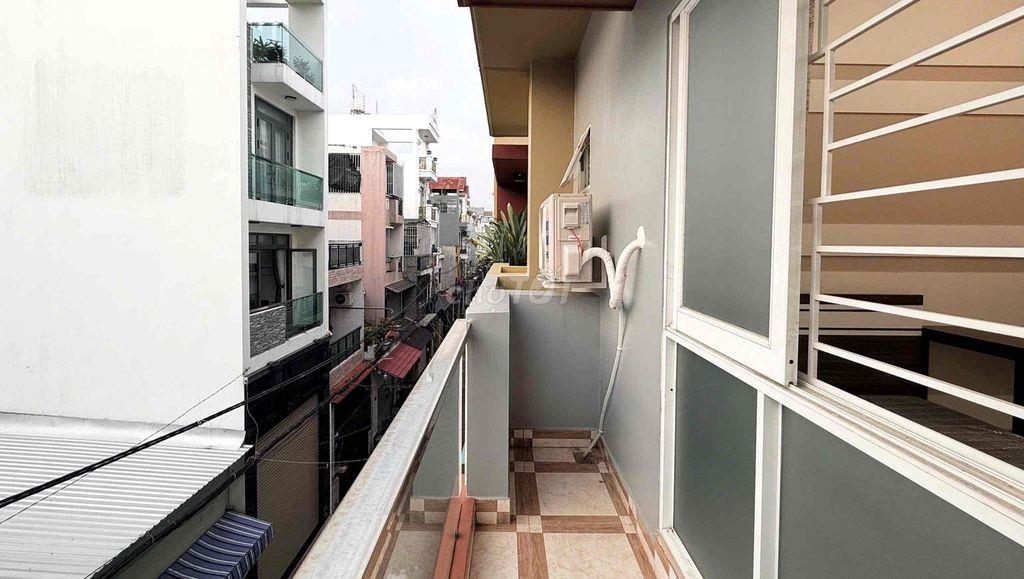 CHO THUÊ PHÒNG BAN CÔNG MÁY GIẶT RIÊNG GẦN NGÃ TƯ 4 XÃ ĐẦM SEN Q11