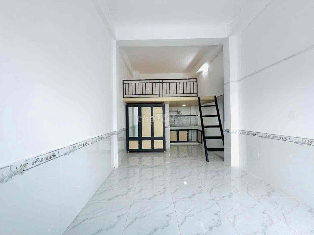 CHO THUÊ PHÒNG RỘNG Ở ĐƯỢC 3,4 NGƯỜI - GÁC CAO - THANG MÁY