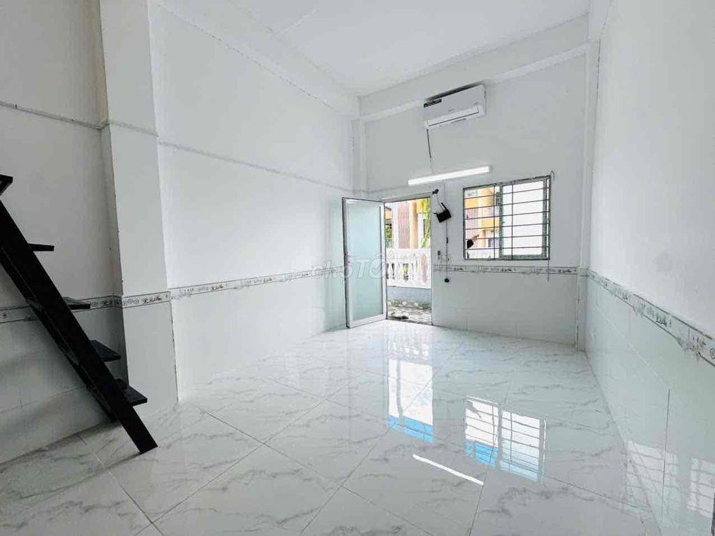 CHO THUÊ PHÒNG RỘNG Ở ĐƯỢC 3,4 NGƯỜI - GÁC CAO - THANG MÁY