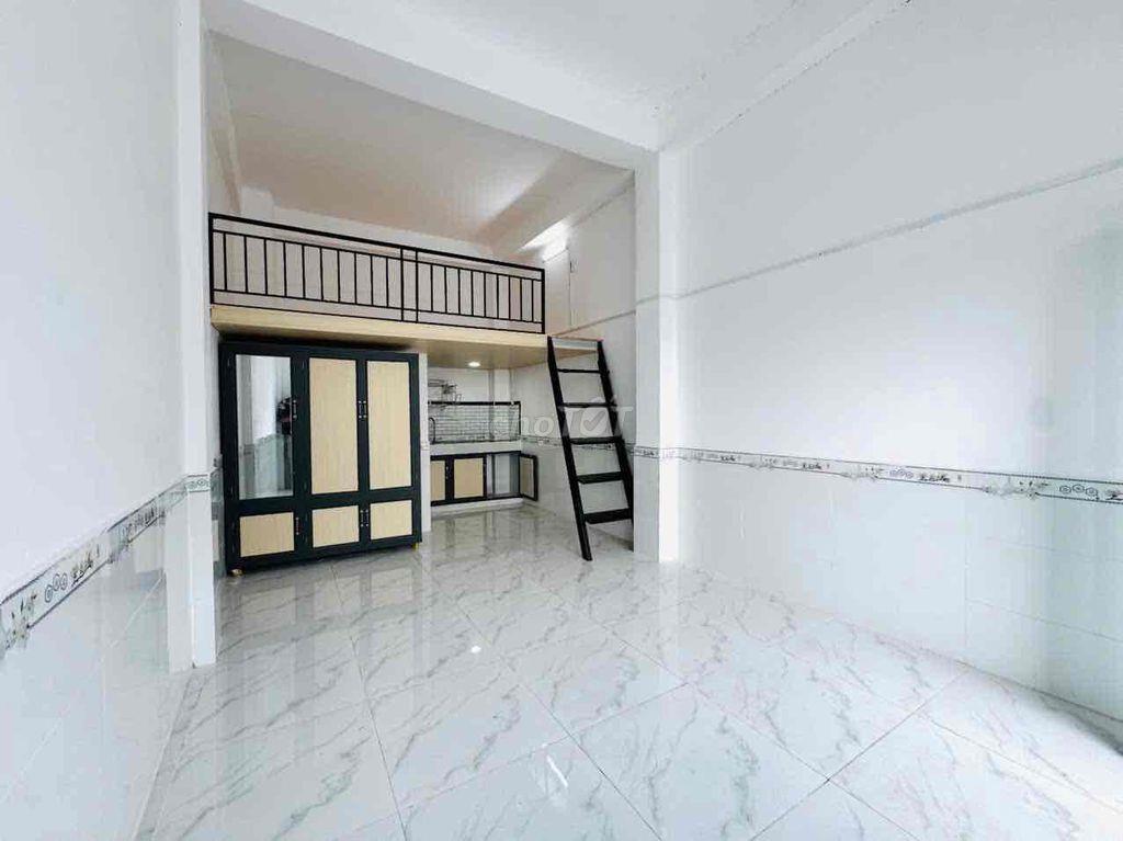 CHO THUÊ PHÒNG RỘNG Ở ĐƯỢC 3,4 NGƯỜI - GÁC CAO - THANG MÁY