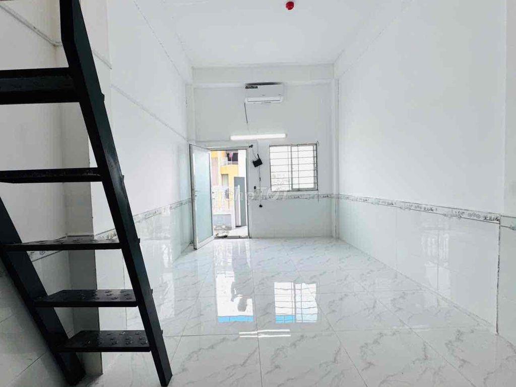 CHO THUÊ PHÒNG RỘNG Ở ĐƯỢC 3,4 NGƯỜI - GÁC CAO - THANG MÁY
