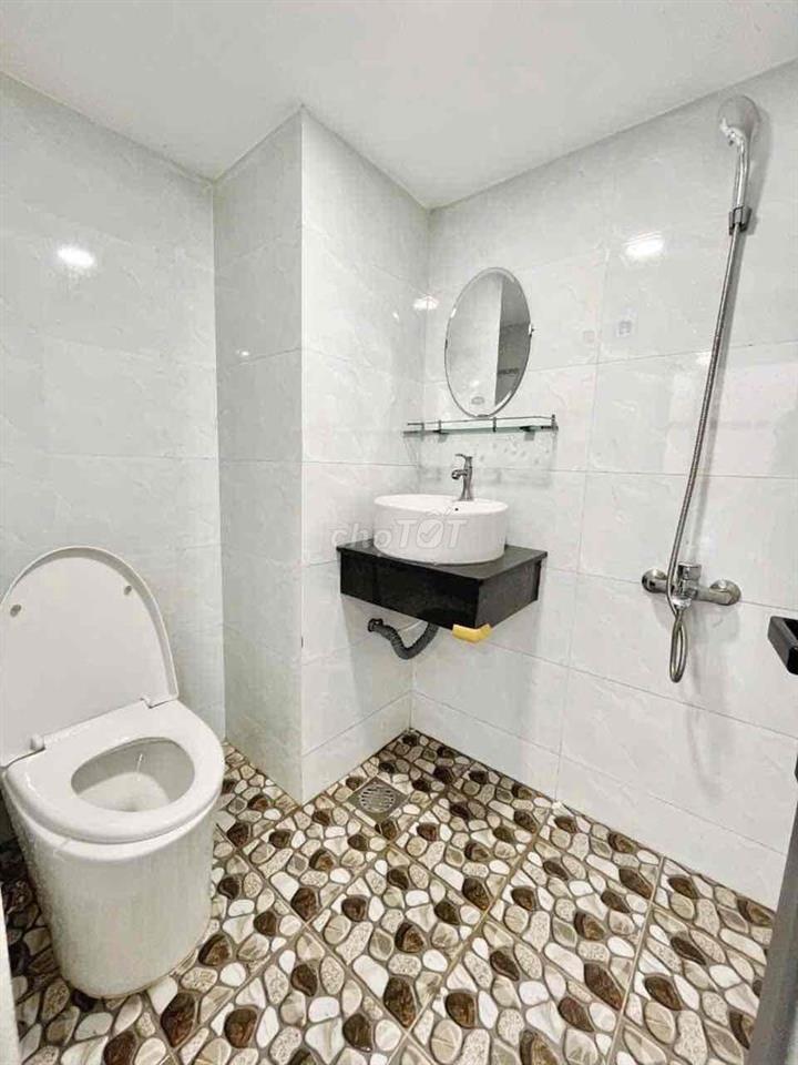 CHO THUÊ PHÒNG TRỌ RỘNG 30M2 GẦN ĐH VĂN HIẾN