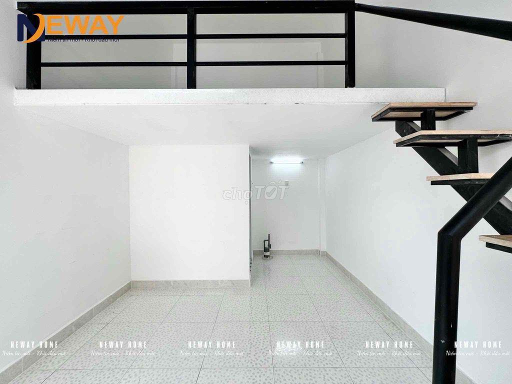 CÒN MỘT PHÒNG GÁC HƯỚNG BAN CÔNG GIÓ TRỜI THOÁNG MÁT