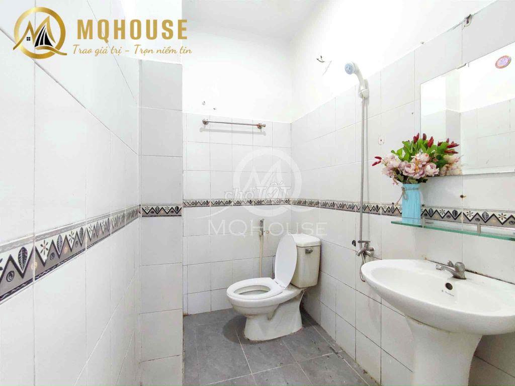 PHÒNG TRỌ STUDIO GIÁ RẺ AN NINH SÁT ĐẠI HỌC VĂN HIẾN SẴN NỘI THẤT