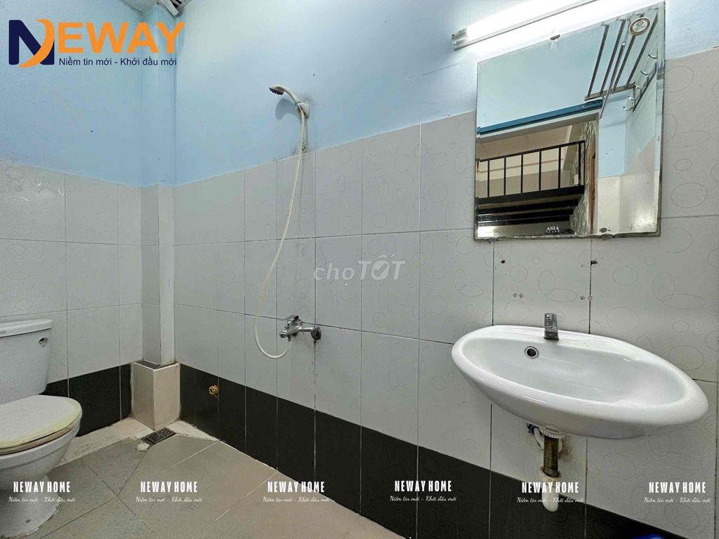 EM CÓ VIỆC NÊN MUỐN PASS LẠI PHÒNG TRỌ CÓ GÁC MỚI GẦN ĐẦM SEN VÀ ĐH VH