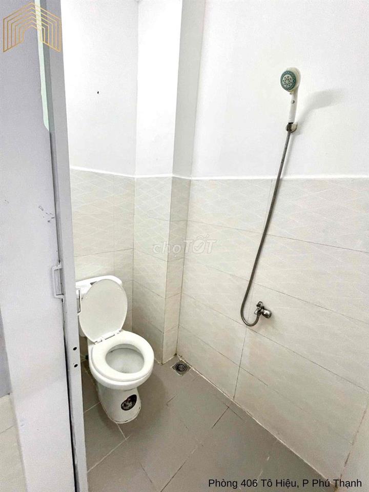 CHO THUÊ PHÒNG TRỌ STUDIO GẦN ĐẦM SEN VÀ ĐH VĂN HIẾN GIÁ RẺ AN NINH