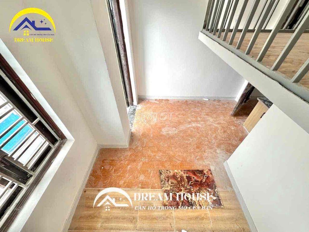 TRỐNG SẴN MỘT PHÒNG GÁC BAN CÔNG THOÁNG MÁT Ở LIỀN AN NINH CAO