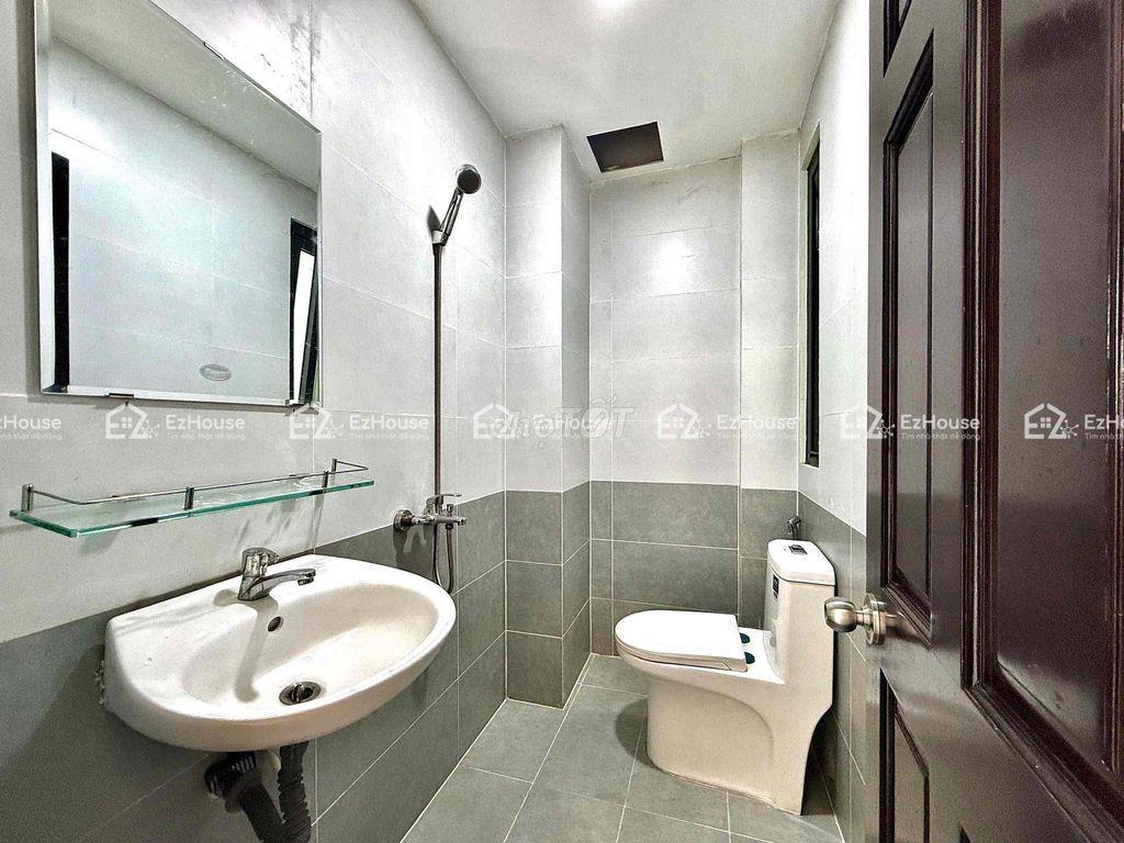 CĂN HỘ MINI ĐẦY ĐỦ NỘI THẤT BAN CÔNG RIÊNG THOÁNG MÁT ĐỐI DIỆN CÔNG V