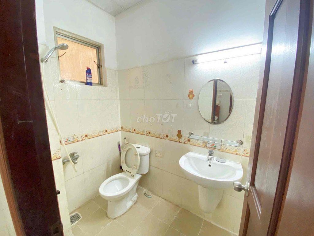 PHÒNG TRỌ STUDIO TRỐNG SẴN Ở LIỀN GẦN NGÃ TƯ BỐN XÃ AN NINH THOÁNG