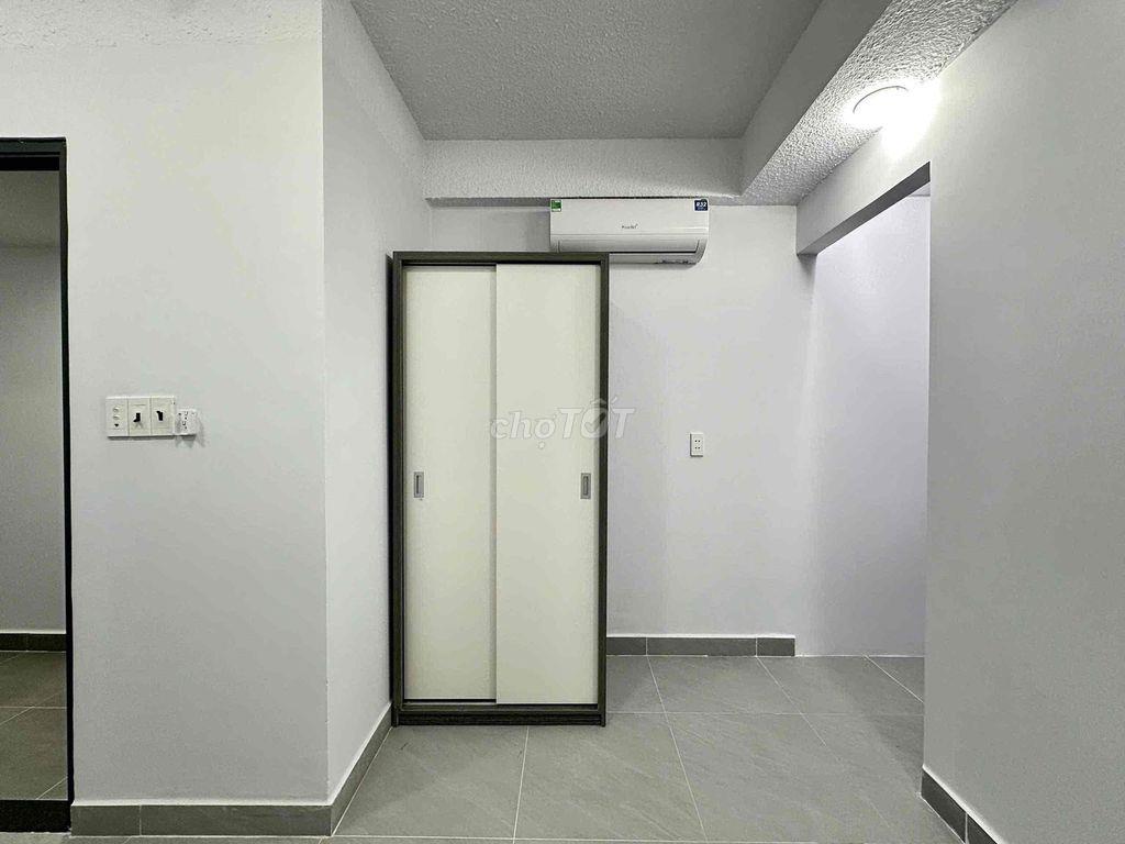 CĂN HỘ MINI MỘT PHÒNG NGỦ TÁCH BẾP RIÊNG RỘNG RÃI DƯỚI TRỆT Ở LIỀN