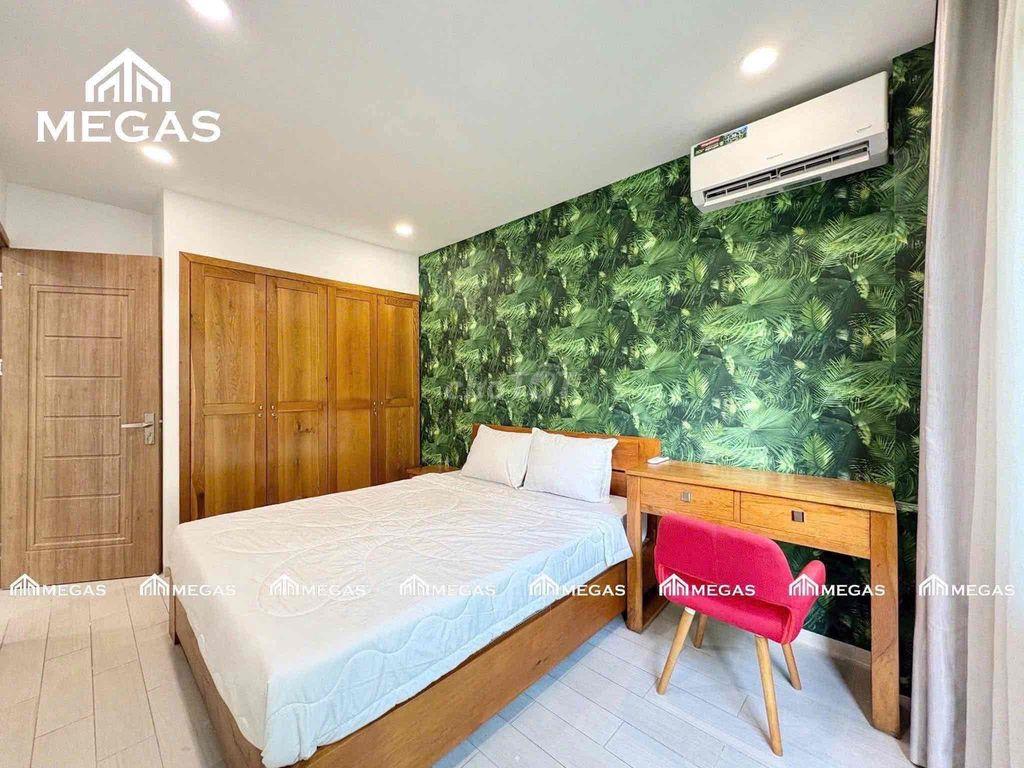 Trống lại phòng ngủ ngay vòng xoay Phú Lâm