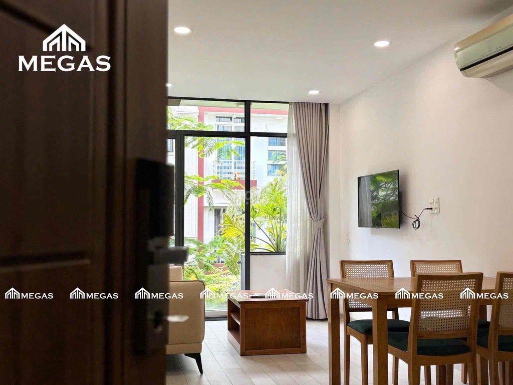 Trống lại phòng ngủ ngay vòng xoay Phú Lâm
