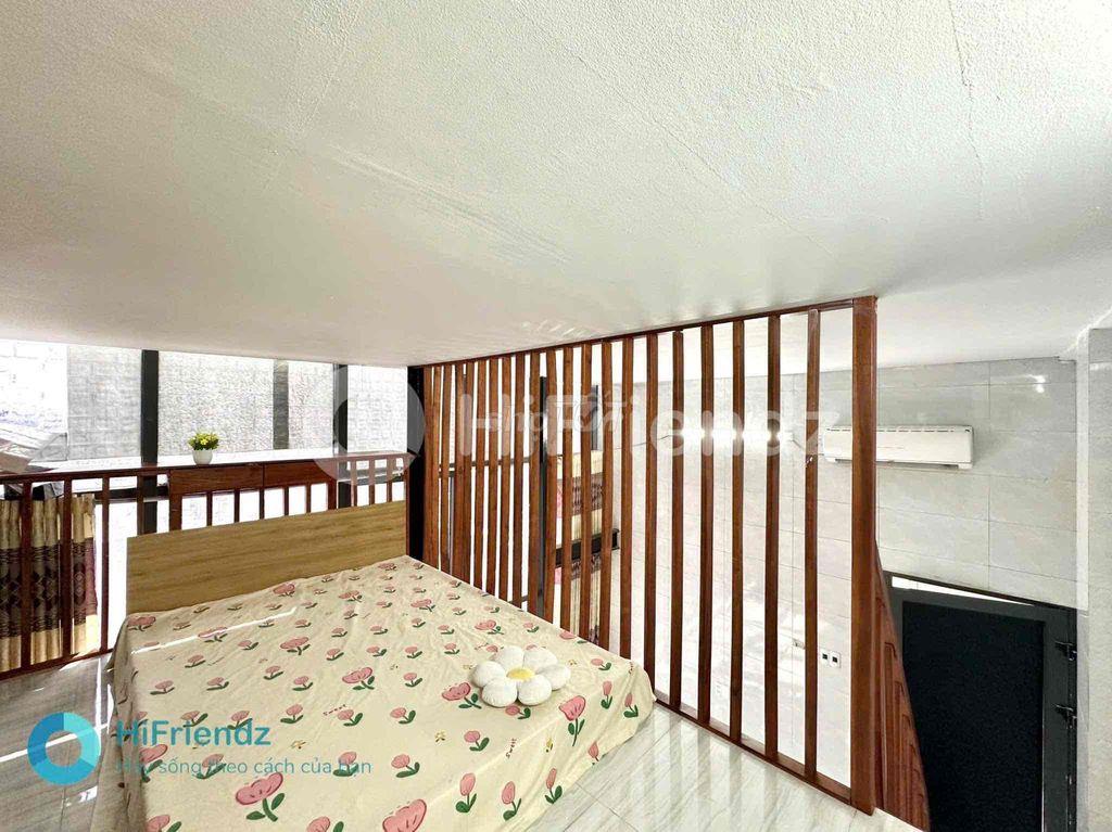 PHÒNG GÁC CAO - Ở THEO NHÓM NHẸ TIỀN - VIEW KÍNH - GẦN TRƯỜNG