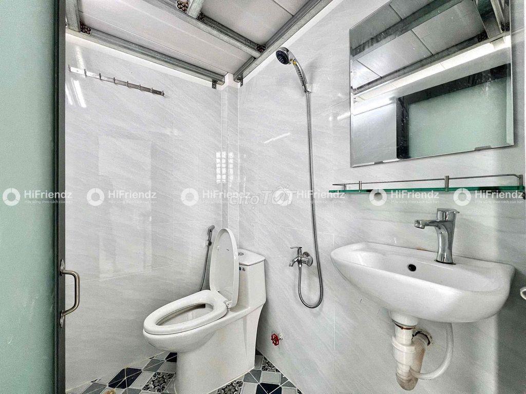 PHÒNG GÁC CAO - BANCOL MỚI XÂY - SẴN MÁY LẠNH - GẦN ĐH CÔNG THƯƠNG