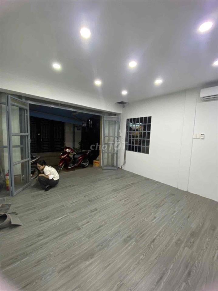 TRỐNG LẠI MB GIÁ RẺ - SẴN MÁY LẠNH - LÊ TRỌNG TẤN - SÁT AEON TÂN PHÚ